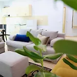 The Bllok Spot Apartament Tirana