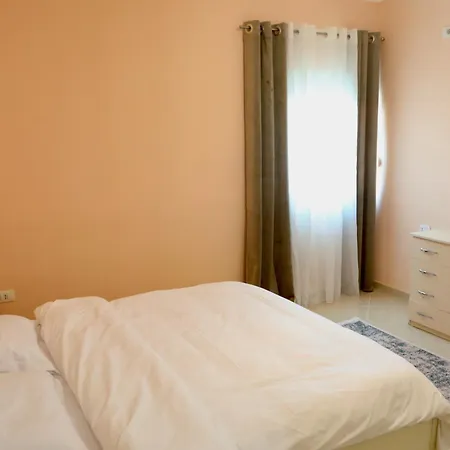 The Bllok Spot Apartament *