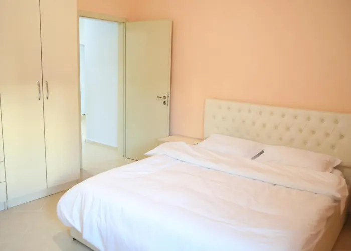 The Bllok Spot Apartment *