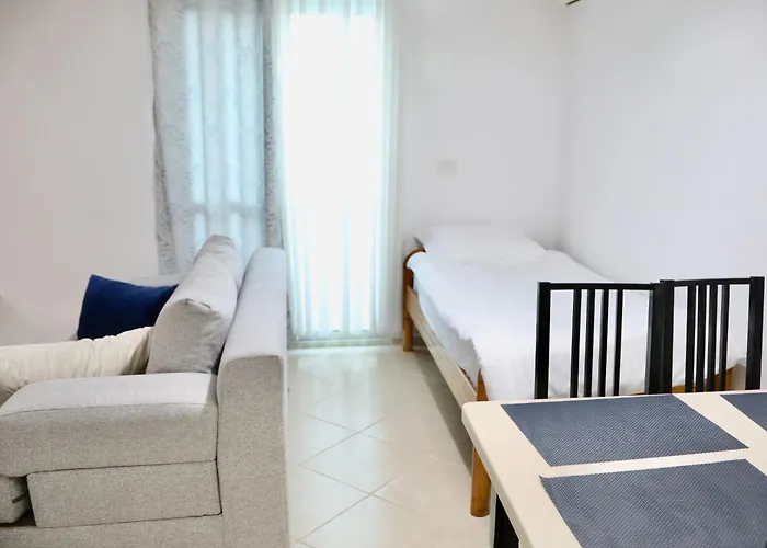 Apartment The Bllok Spot