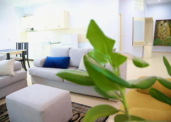 The Bllok Spot * 地拉那